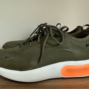Nike Air Max Dia in Olive and Orange